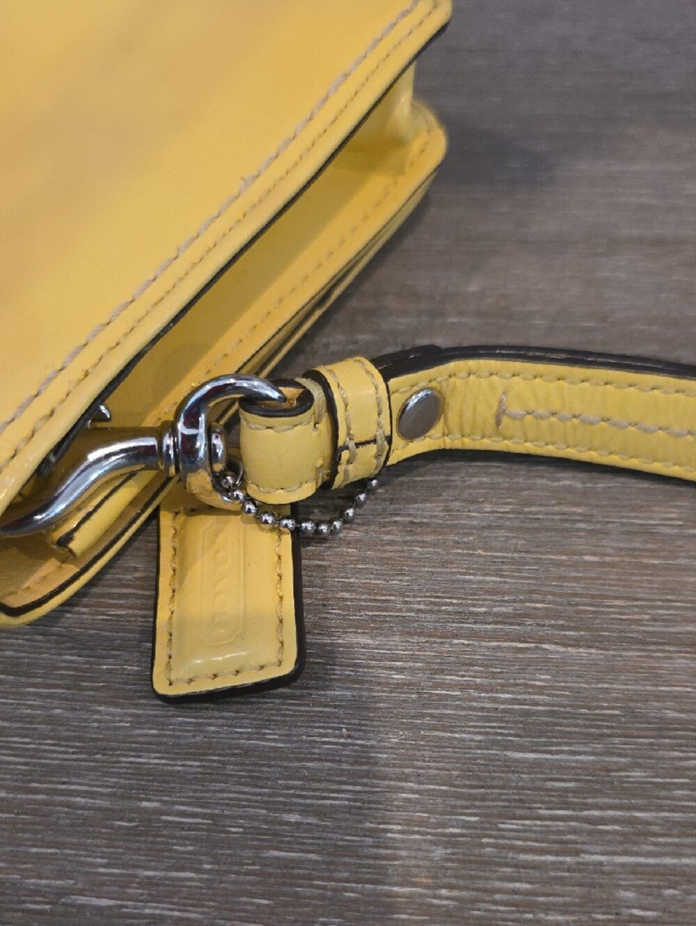 Coach Yellow Bleecker Clutch - Picture 2 of 9
